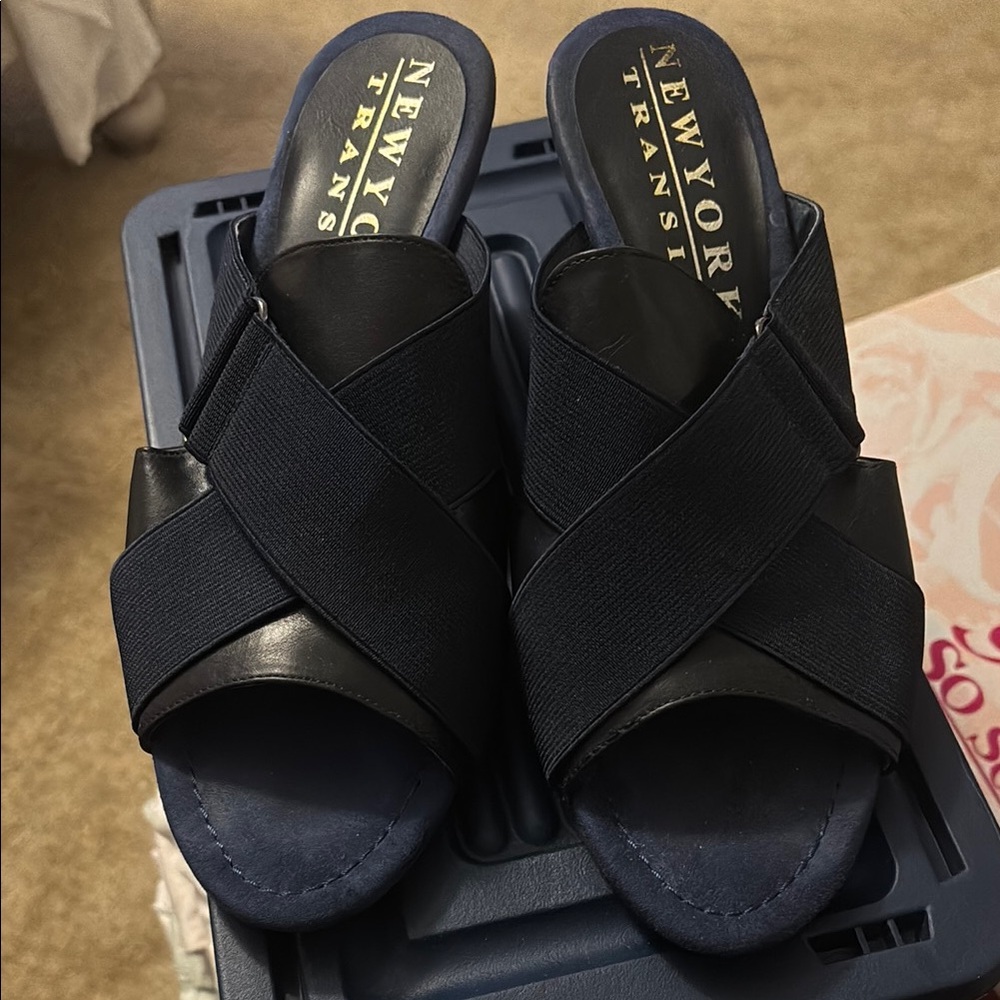 New York Transit Women's Black Slide Sandals